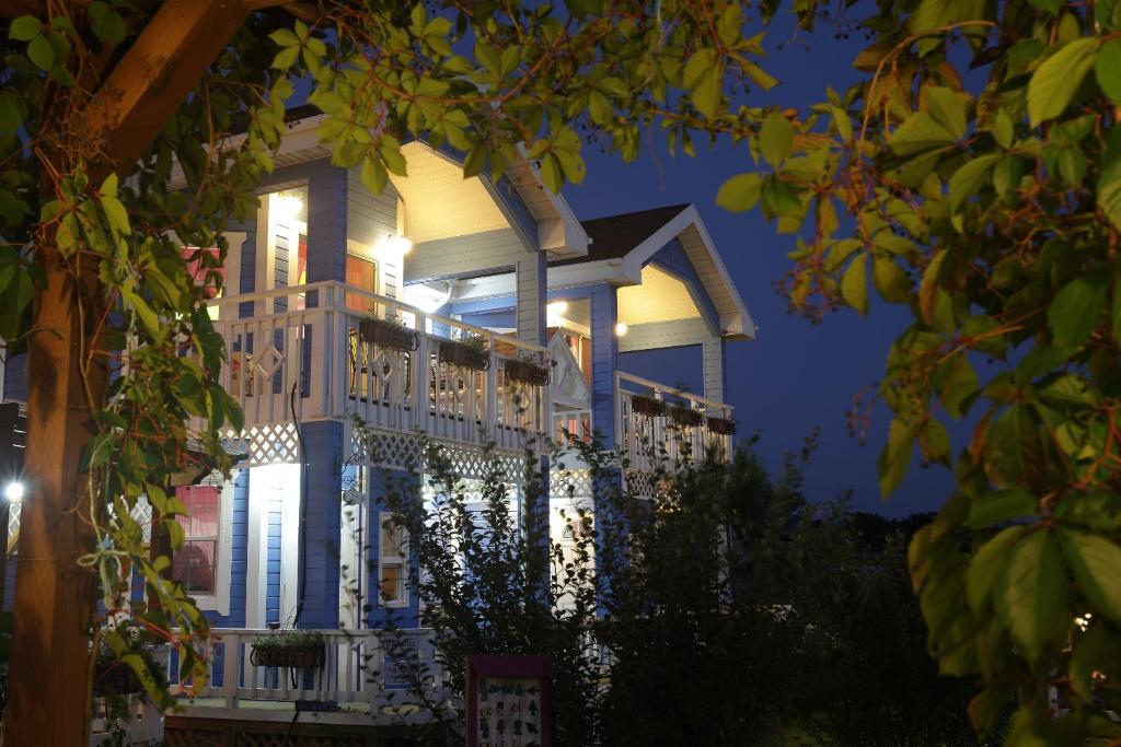Polaris Tourist Pension Gyeongju Exterior foto
