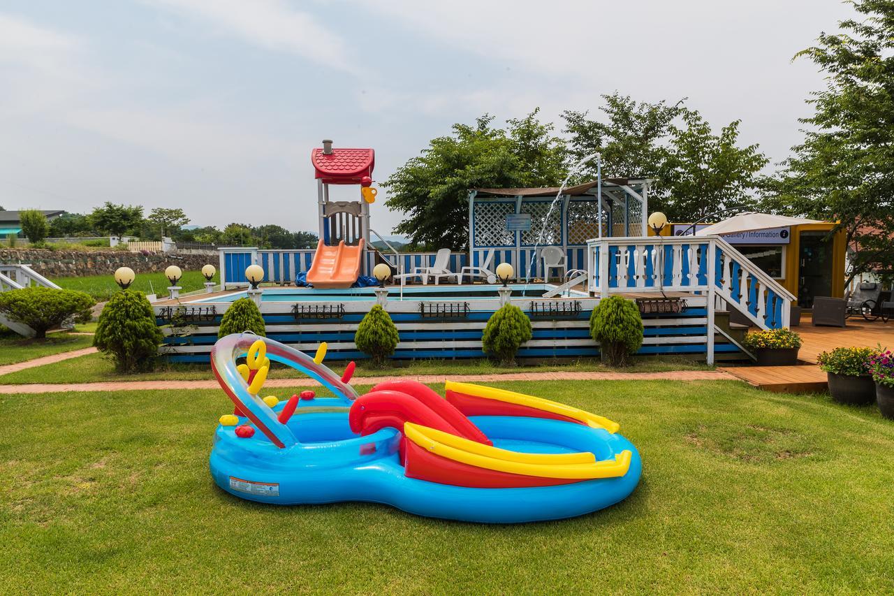 Polaris Tourist Pension Gyeongju Exterior foto